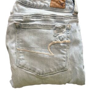 Vintage 2000s  American Eagle Light Wash low rise Distressed Ripped Denim Jeans